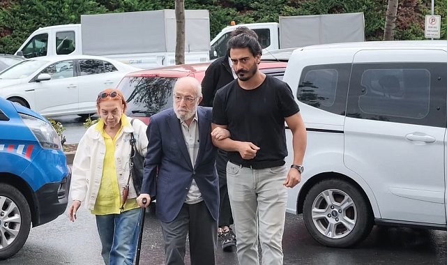 Oyuncu Emin Olcay ifade vermek üzere Silivri Adliye'sine geldi