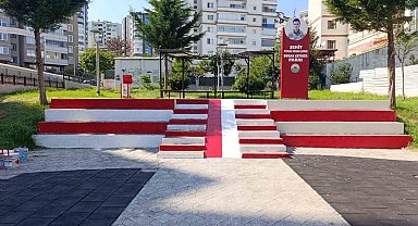 Parklara kırmızı-beyaz dokunuş