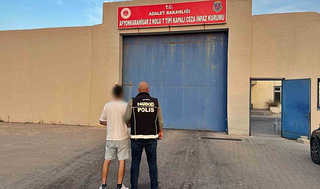 Polis 14 yıl 4 ay hapis cezasıyla aranan şahsı yakaladı