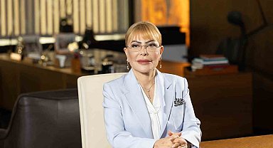 Prof. Dr. Yasemin Açık: "Dijital mecralardaki her sağlık önerisine inanmayın, kararı hekiminize bırakın"