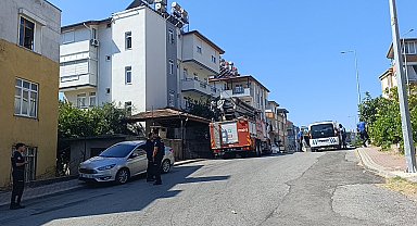 "Çatıda biri var" ihbarı ekipleri alarma geçirdi