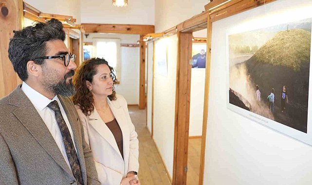 "Dumanın Ardındaki Hayatlar" sergisi Safranbolu'da sanatseverlerle buluştu