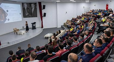 "Erken Çocukluk" konferansı
