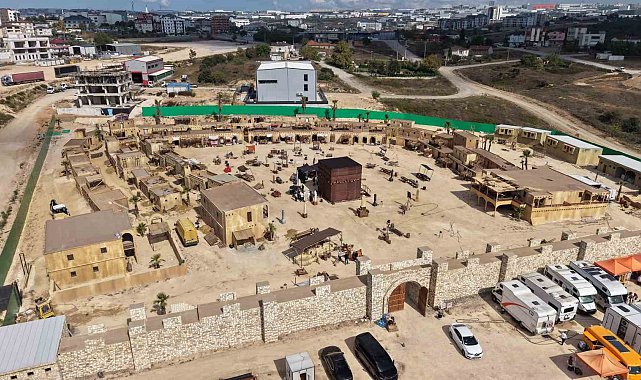 "Sancı; İslamiyet'in Doğuşu" filminin çekimleri Çayırova Film Platosu'nda sürüyor
