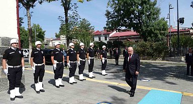 "Terörsüz Türkiye" ve Türk-Kürt kardeşliği vurgusu Kars'ta öne çıktı