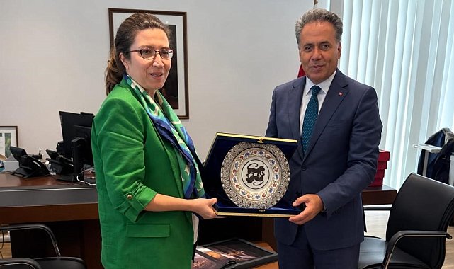 Rektör Akpolat'tan Frankfurt Başkonsolosu Akdevelioğlu'na ziyaret