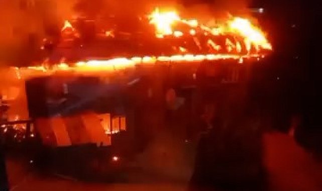 Rize'de bir evde çıkan yangın mahalle sakinlerince söndürüldü