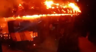 Rize'de bir evde çıkan yangın mahalle sakinlerince söndürüldü