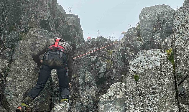 Rize'de Kaçkar Dağı'nda kaybolan Avusturyalı turiste ekipler ulaştı
