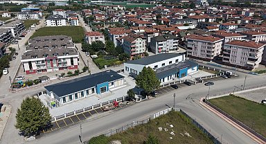 Sakarya Arifiye'de Gençlik Merkezi ve Yüzme Havuzu tanıtıldı