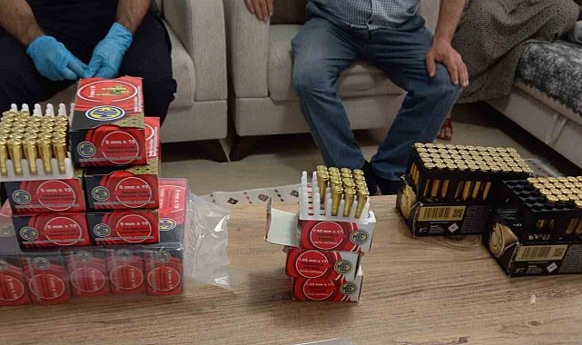 Sakarya'da "Sokaklar Güvende" operasyonunda cephanelik gibi eve baskın: 3 gözaltı