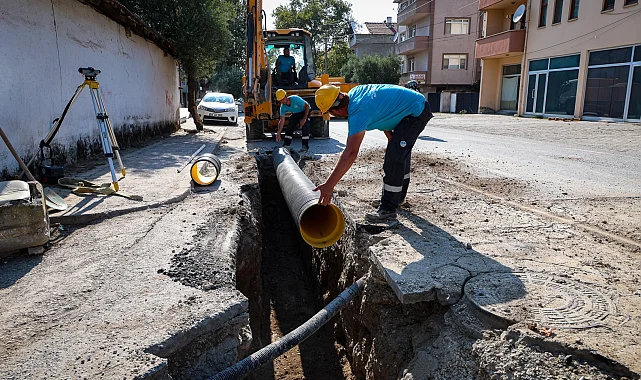 Sakarya'da Ankara Caddesi'nin yağmursuyu altyapısı yenileniyor
