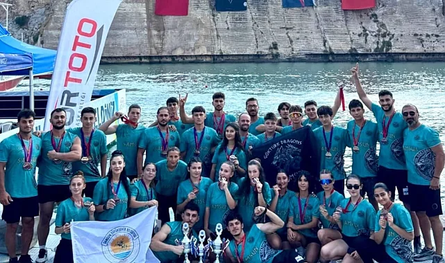 Samsun Büyükşehir sporcuları Dragon Bot'ta 3 kupa kazandı