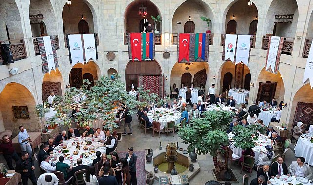 Şanlıurfa'nın kültürel zenginlikleri Azerbaycan'da tanıtılıyor