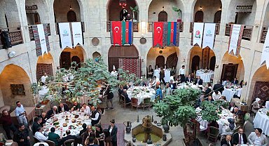 Şanlıurfa'nın kültürel zenginlikleri Azerbaycan'da tanıtılıyor