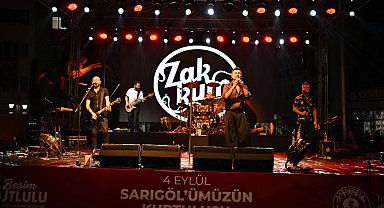 Sarıgöl'de kurtuluşun 104. yılında zakkum coşkusu