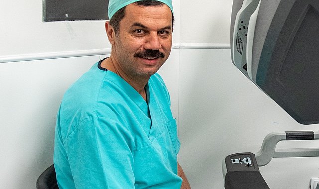 Selçuk Tıp'ta robotik cerrahi ameliyatlarından fark ücret alınmıyor