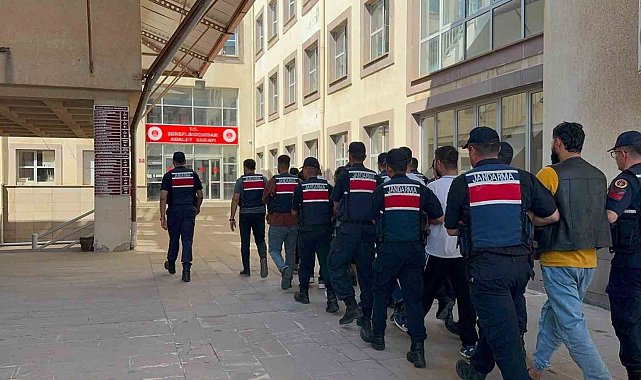 Şereflikoçhisar'da uyuşturucu operasyonunda 17 gözaltı