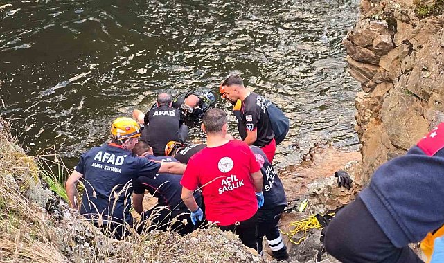 Serinlemek için şelaleye giren iki kardeş boğuldu