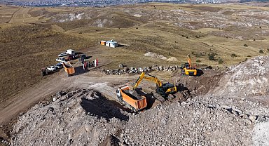 Sivas Belediyesi Çerçideresi Bazalt Taş Ocağı'nı üretime aldı
