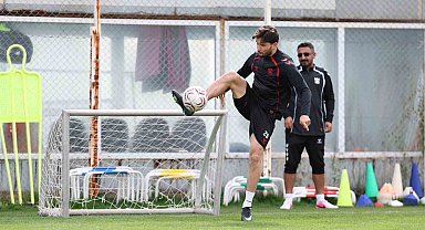 Sivasspor günü çift idmanla tamamladı
