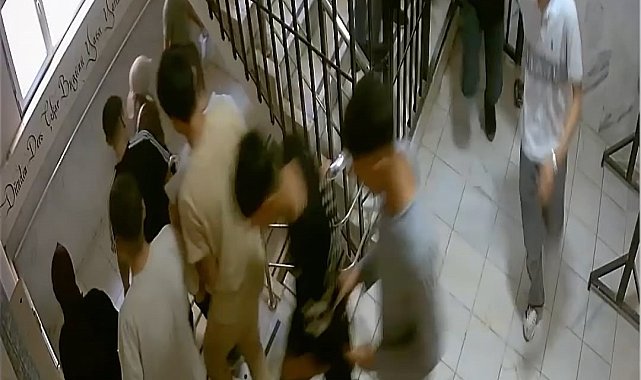 Siverek'te depremde yaşanan korku dolu anlar kamerada
