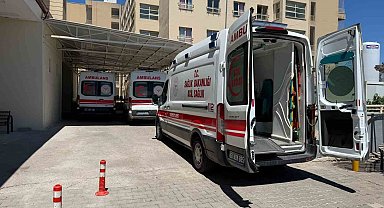 Siverek'te traktör altında kalan biri çocuk, 2 kişi yaralandı