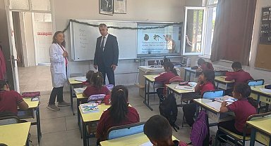 Söke İlçe Milli Eğitim Müdürü Uğurlu, öğrencilerin yeni dönem heyecanına ortak oldu