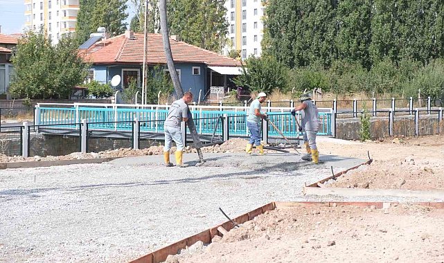 Sorgun Belediyesi'nden üç bölgede eş zamanlı çalışma