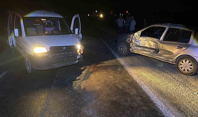 Şuhut'ta trafik kazası: 2 yaralı