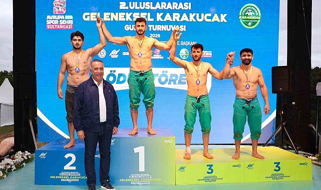 Sultangazi'de 2. Uluslararası Karakucak Güreş Turnuvası düzenlendi