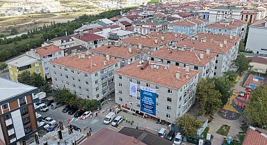 Sultangazi'de kentsel dönüşüm hızla sürüyor: 176 daire yerinde dönüşüyor