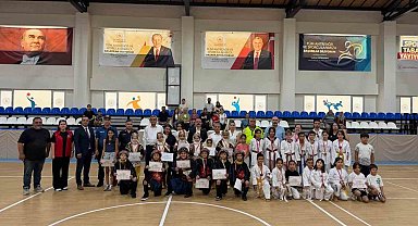 Sultanhisar'da GSB Spor Okulları ve Yaz Kulübü kapanış şenliği düzenlendi
