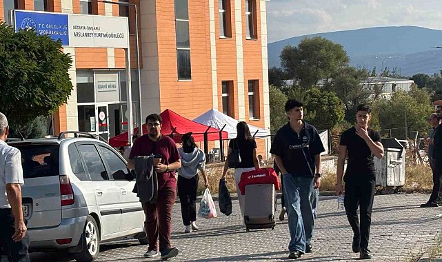 Tavşanlı'da üniversite heyecanı başladı