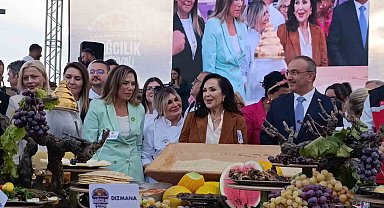 Tekirdağ'da "1. Uluslararası Gastronomi ve Bağcılık Festivali" başladı