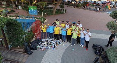 Tekirdağ'da sokaklar hareketlendi: Spor yaptılar, çöp topladılar