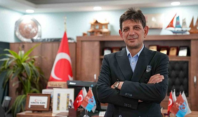 TFF'den Trabzonlular Federasyonu Genel Başkanı İsmail Turgut Öksüz'e ödül