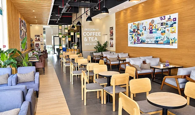 The Coffee Bean & Tea Leaf® ve Al-Ghunaim, Kuveyt'teki 130. kafe dönüm noktasını kutladı