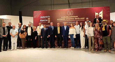 Tiyatronun kalbi Kepez'de atacak