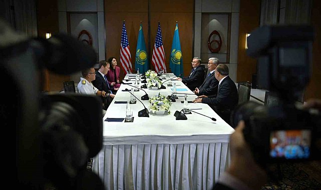 Tokayev, Trump'ın özel temsilcisi Gor ile görüştü