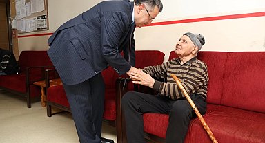 Trabzon'da Başkan Genç'ten huzurevi ziyareti