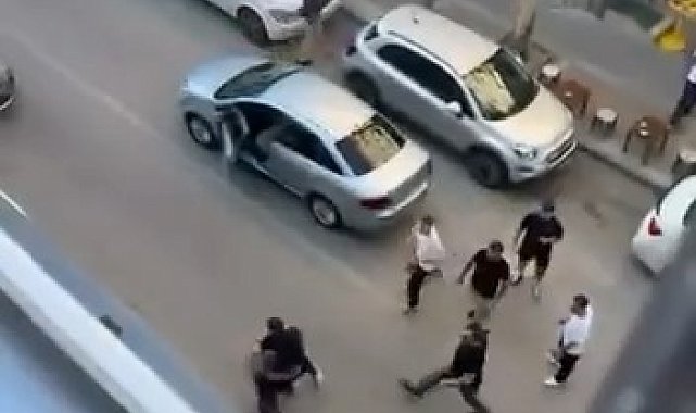 Trafik durdu, cadde ringe döndü.. O anlar kamerada
