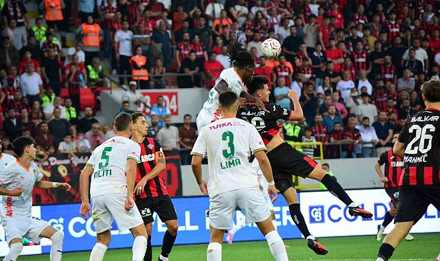 Trendyol Süper Lig: Çorum FK: 1 - Corendon Alanyaspor: 2