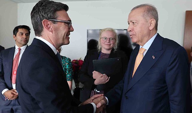 Trump, İngiltere Başbakanı Burnham ile bir araya geldi