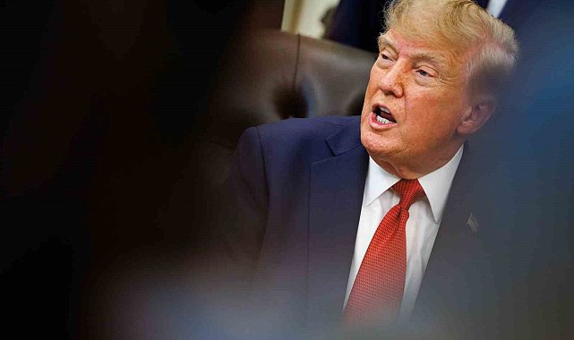 Trump, Rusya ve İran'ı hedef alan yaptırım tasarısını imzaladı