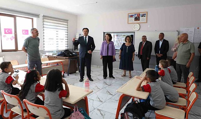 Tunceli'de öğrencilere 500 paket kırtasiye desteği