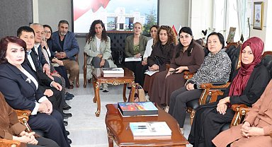 Türk dünyası akademisyenleri Sinop'ta