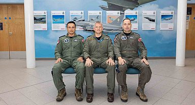 Türk pilotları Eurofighter uçuş eğitimlerine başladı
