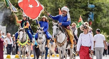 Türkiye'nin dört bir yanından gelen Yörükler Söğüt'te buluştu