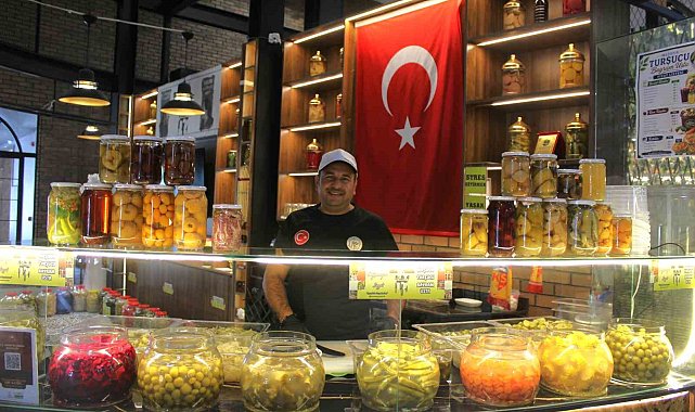 Turşu sezonu başladı, yılların turşucusundan püf noktaları geldi